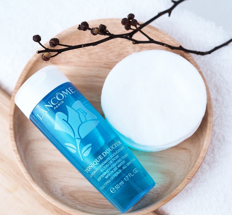 2020012916480083173.jpg Lancôme Tonique Douceur - Softening Hydrating Toner with Rose Water - All Skin Types