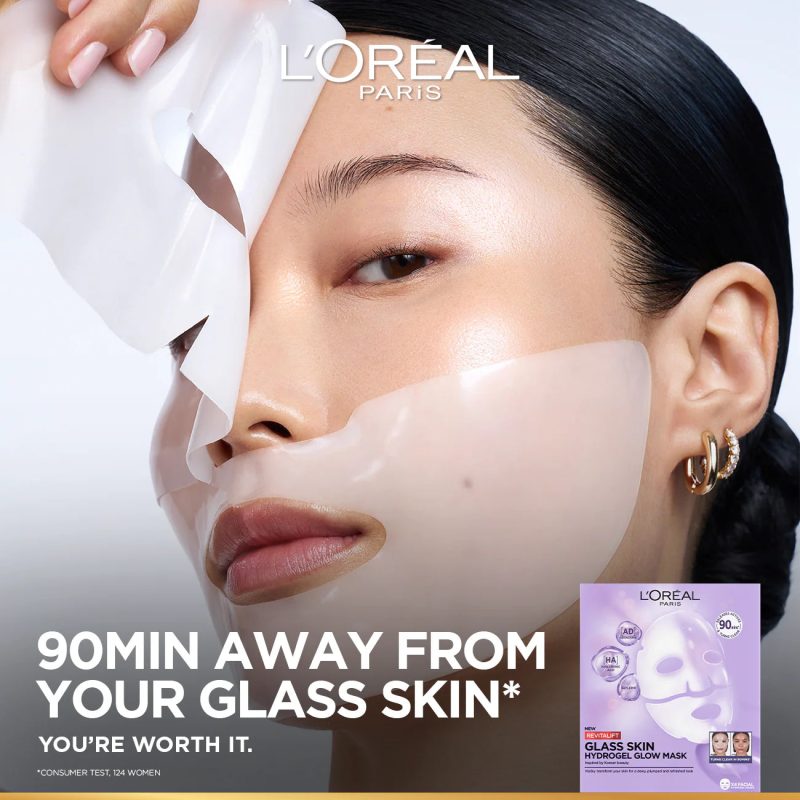 6-Glowmask-3600524259679.jpg L'Oréal Paris Revitalift Glass Skin Hydrogel Glow Mask, Transform Your Skin For A Dewy, Plumped, Glass Skin In Only 90 Minutes