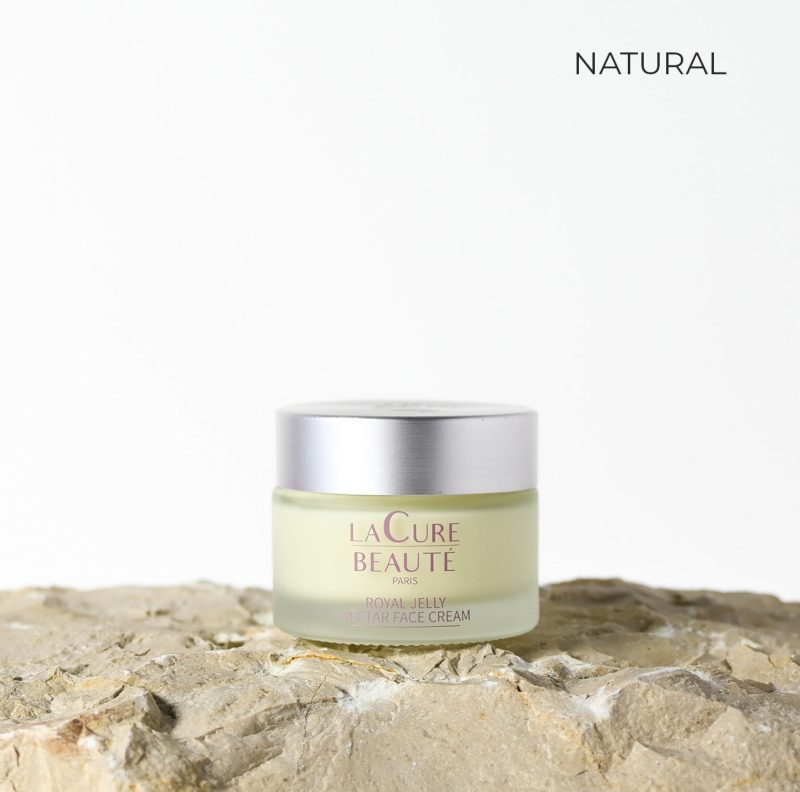 9903NEW-ANG.jpg La Cure Beauté Royal Jelly Nectar Face Cream