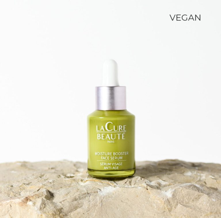 La Cure Beauté Moisture Booster Face Serum