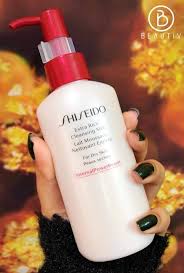 S.jpg Shiseido Extra Rich Cleansing Milk