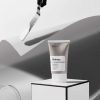 mas-rdn-azelaic-acid-suspension-10pct-lifestyle.jpg The Ordinary Azelaic Acid Suspension 10%
